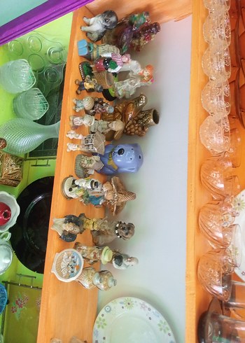 Çeşitli Renkli Biblo Lotu