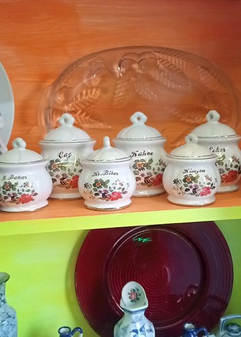 Beyaz Çiçek Desenli Baharatlık Seti