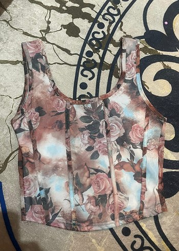 s Beden Çiçek Desenli Pastel Renkli Dantelli Bustiyer
