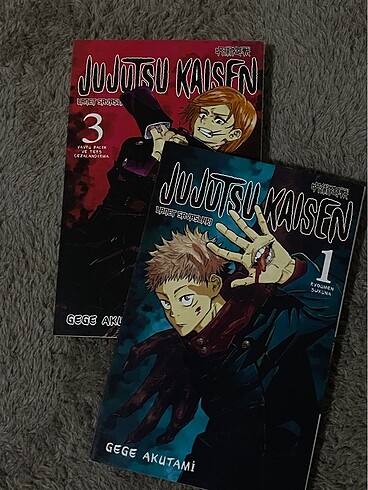 JUJUTSU KAISEN 1. VE 3. KİTAP