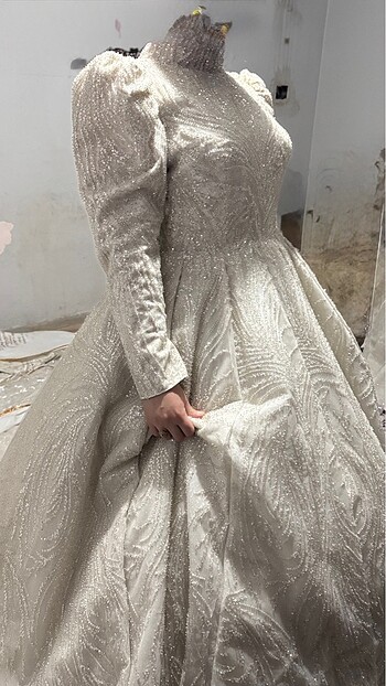 Zara Tesettür taşlı gelinlik