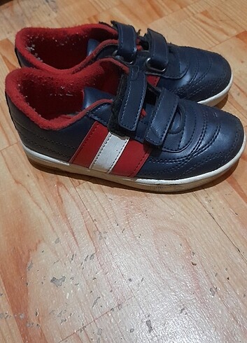29 Beden Çocuk spor ayakkabı 