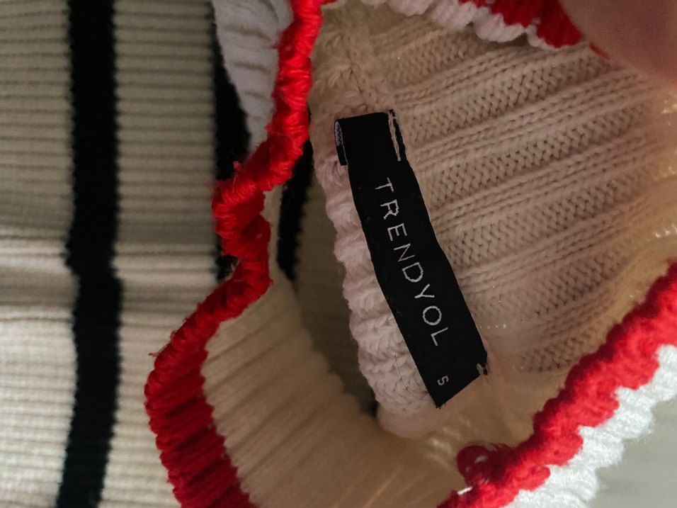 Çizgili Boğazlı Örgü Kadın Kazak - Görsel 3