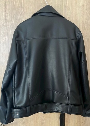 siyah pull and bear deri ceket - Görsel 4