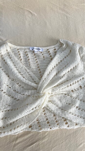 Koton Bej crop