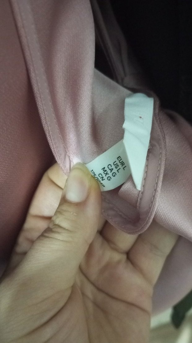 Kolsuz Pembe Saten Kız Elbisesi - Görsel 3