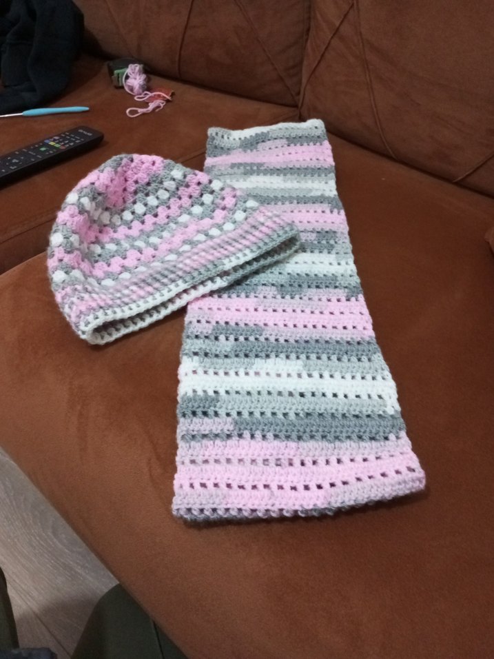 Örgü Bere ve Atkı Seti - Görsel 5