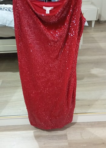 Kırmızı Parlak Yılan Desenli Midi Elbise - Görsel 4