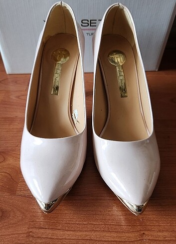 Diğer Stiletto