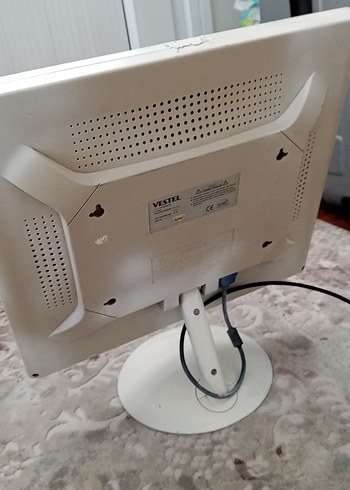 Beyaz Monitör - Görsel 3