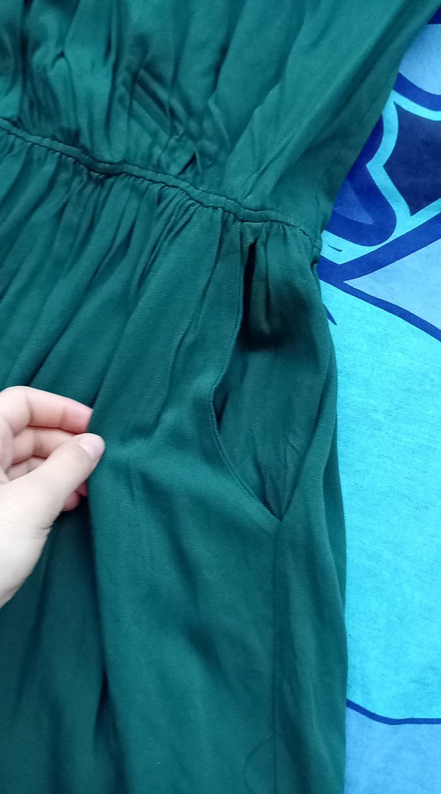 Yeşil Midi  V Yaka Kolsuz Elbise - Görsel 2