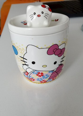 Hello Kitty Kapaklı Seramik Kupa