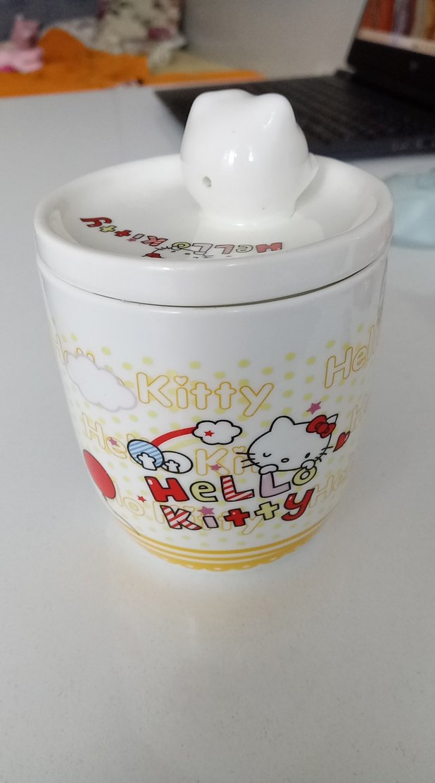 Hello Kitty Kapaklı Seramik Kupa - Görsel 2