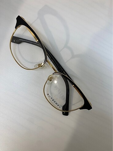 optik çerçeve