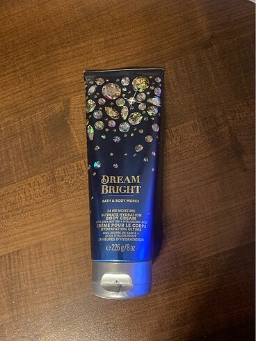Bath&Body Works Vucüt Kremi