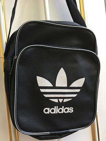 Adidas ÇANTA
