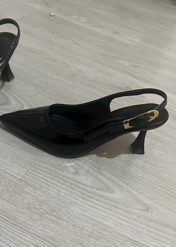 Siyah Klasik Stiletto Topuklu Kadın Ayakkabı - Görsel 2