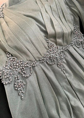 Yeşil simli Uzun Kollu Uzun Abiye Elbise - Görsel 12