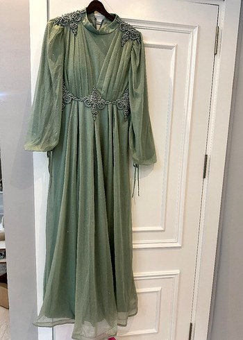 Yeşil simli Uzun Kollu Uzun Abiye Elbise - Görsel 3