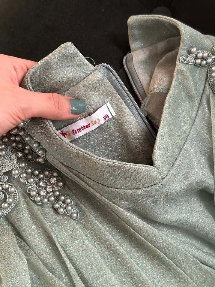 Yeşil simli Uzun Kollu Uzun Abiye Elbise - Görsel 4