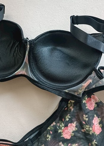 Koyu Pembe Çiçekli Vintage Goth Sütyen Takımı - Görsel 2