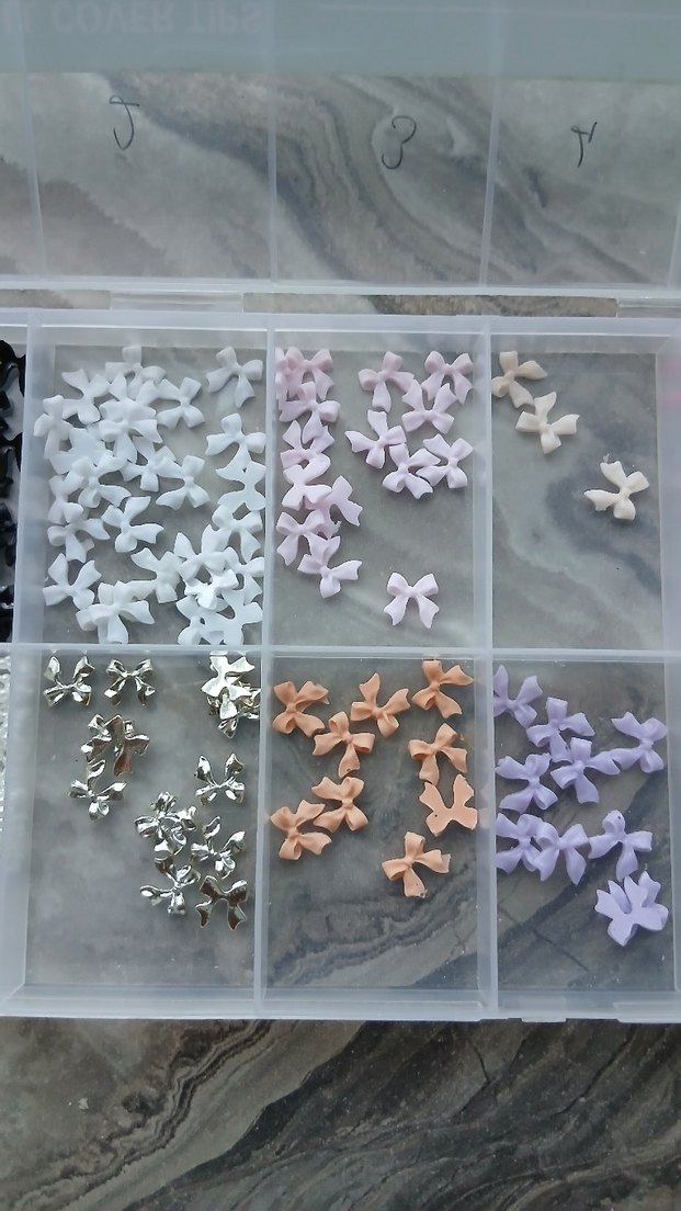 Kurdeleli Kalpli Kelebekli Tırnak Chramları - Görsel 3