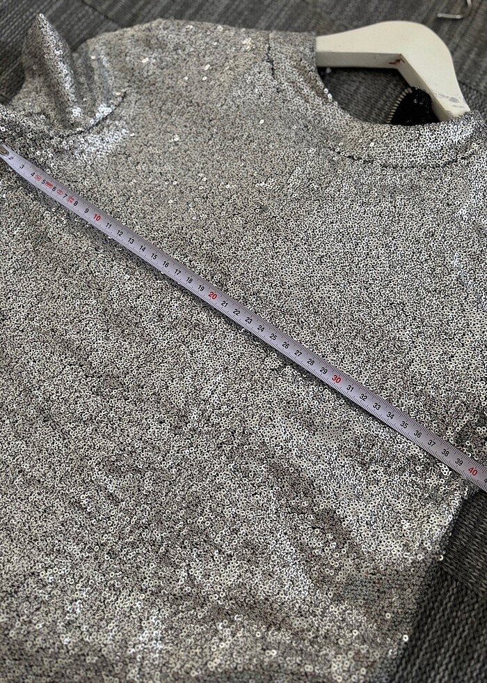 Zara payetli bluz - Görsel 4