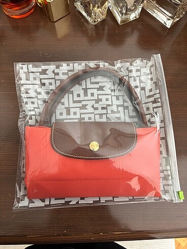 Longchamp turuncu çanta small beden