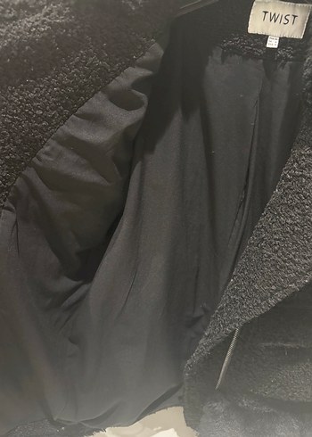 Siyah Kürk Detaylı Mont - Görsel 4