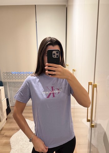 Calvin Klein Jeans Mor Kız Tişört - Görsel 3