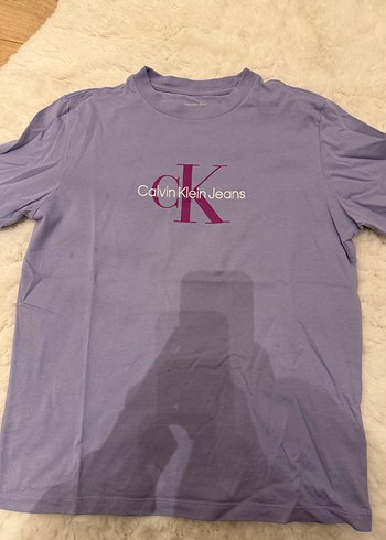 Calvin Klein 15-16 Yaş