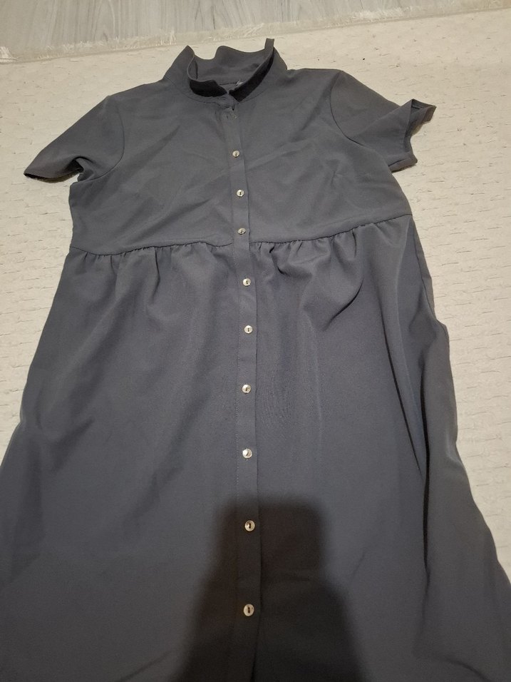 Gri Düğmeli elbıse - Görsel 3