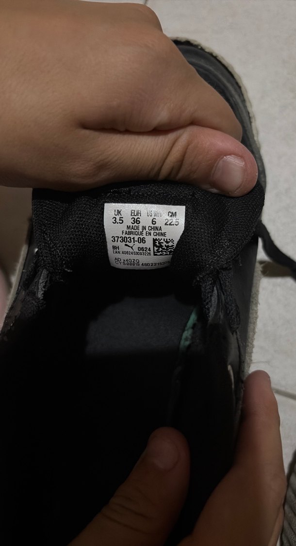 Puma Siyah Sneaker  Şehir Stiline Şıklık — görsel 2/4