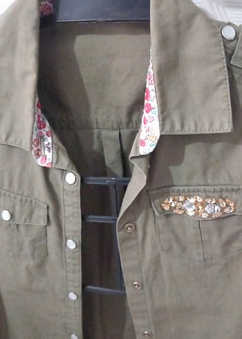 Kız Çocuk Haki Düğmeli Ceket - Görsel 2