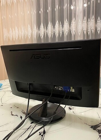 Asus Asus VP228QG 75Hz 21,5 inch 1ms Hoparlörlü Eğilebilir Monitor