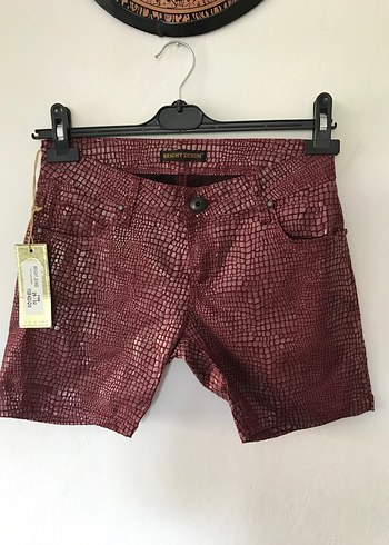 Desenli Kadın Şort - Görsel 5