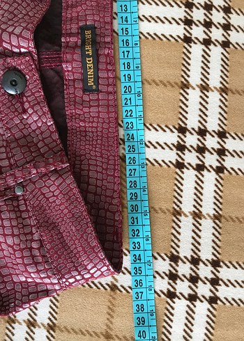 Desenli Kadın Şort - Görsel 9