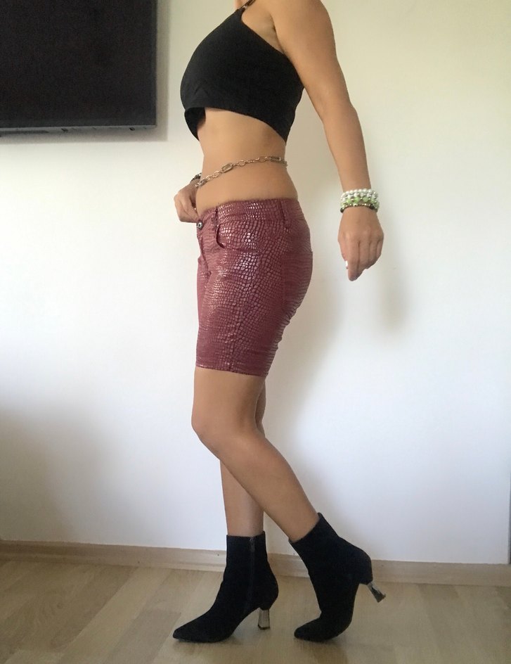 Desenli Kadın Şort - Görsel 3