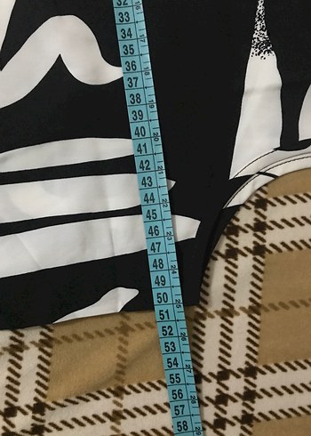 Siyah Beyaz Kolsuz Ofis Model Elbise - Görsel 13