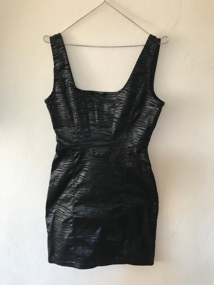 Siyah Desenli Elbise - Görsel 5