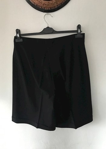 Siyah Kadın Bermuda Şort - Görsel 4