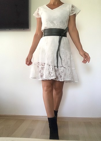 Dantel Beyaz Elbise - Görsel 4