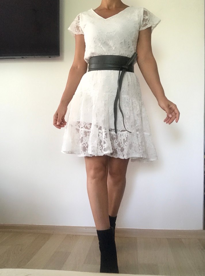 Dantel Beyaz Elbise - Görsel 4