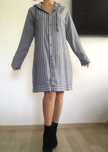 Çizgili düğmeli tunik - Görsel 6