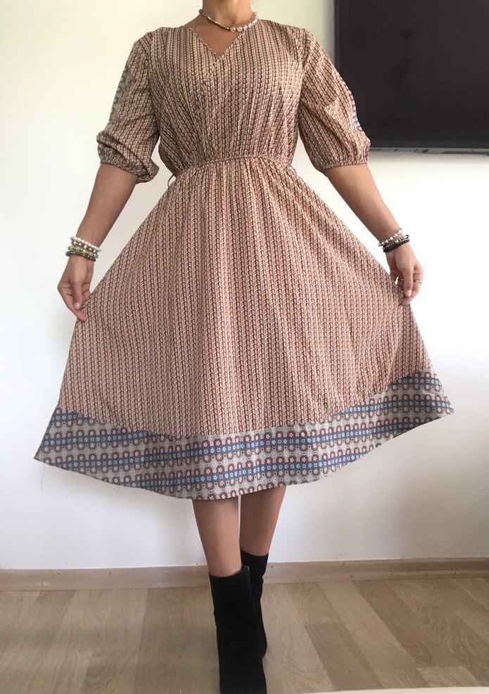 Desenli Elbise - Görsel 5