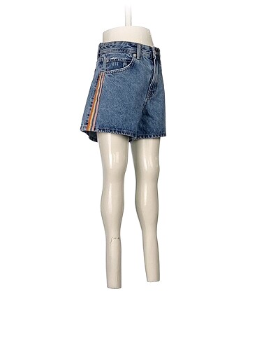 Pull and Bear Pull and Bear Mini Şort %70 İndirimli.
