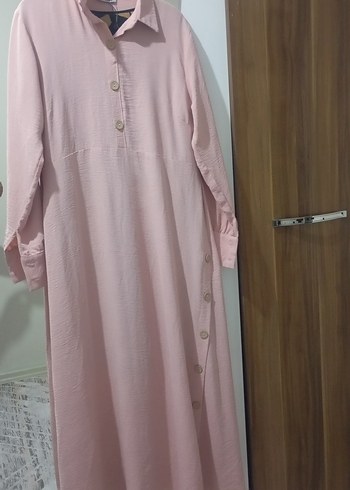 Pembe Düğmeli Uzun Keten Elbise