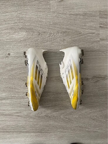 Adidas F50