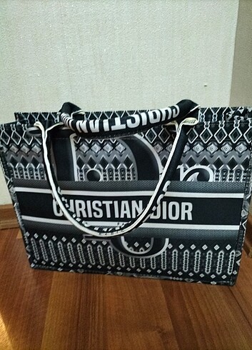 Christian dior çanta 