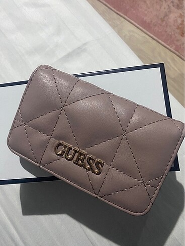 guess cüzdan